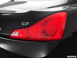  Passenger Side Taillight photo